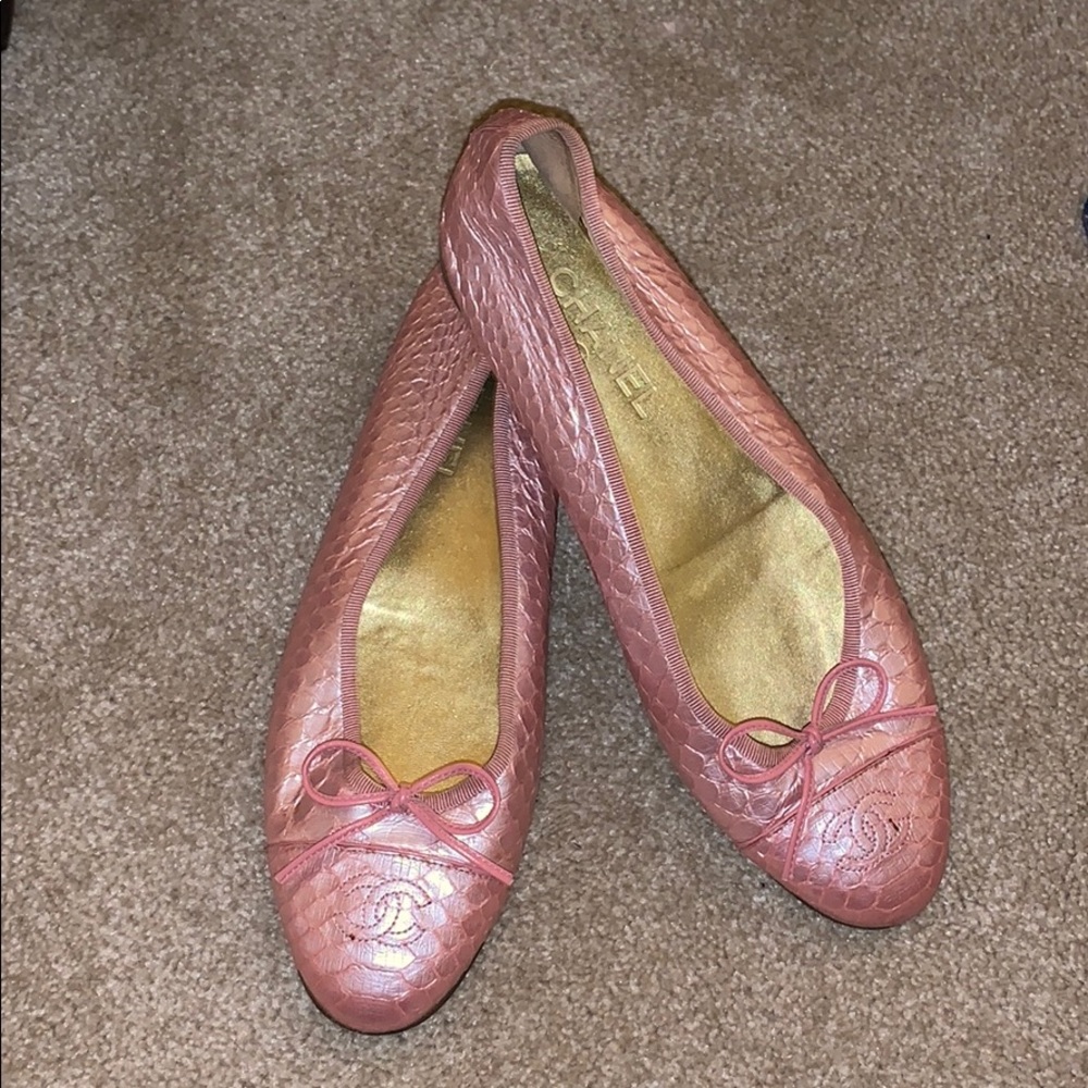 Chanel flats